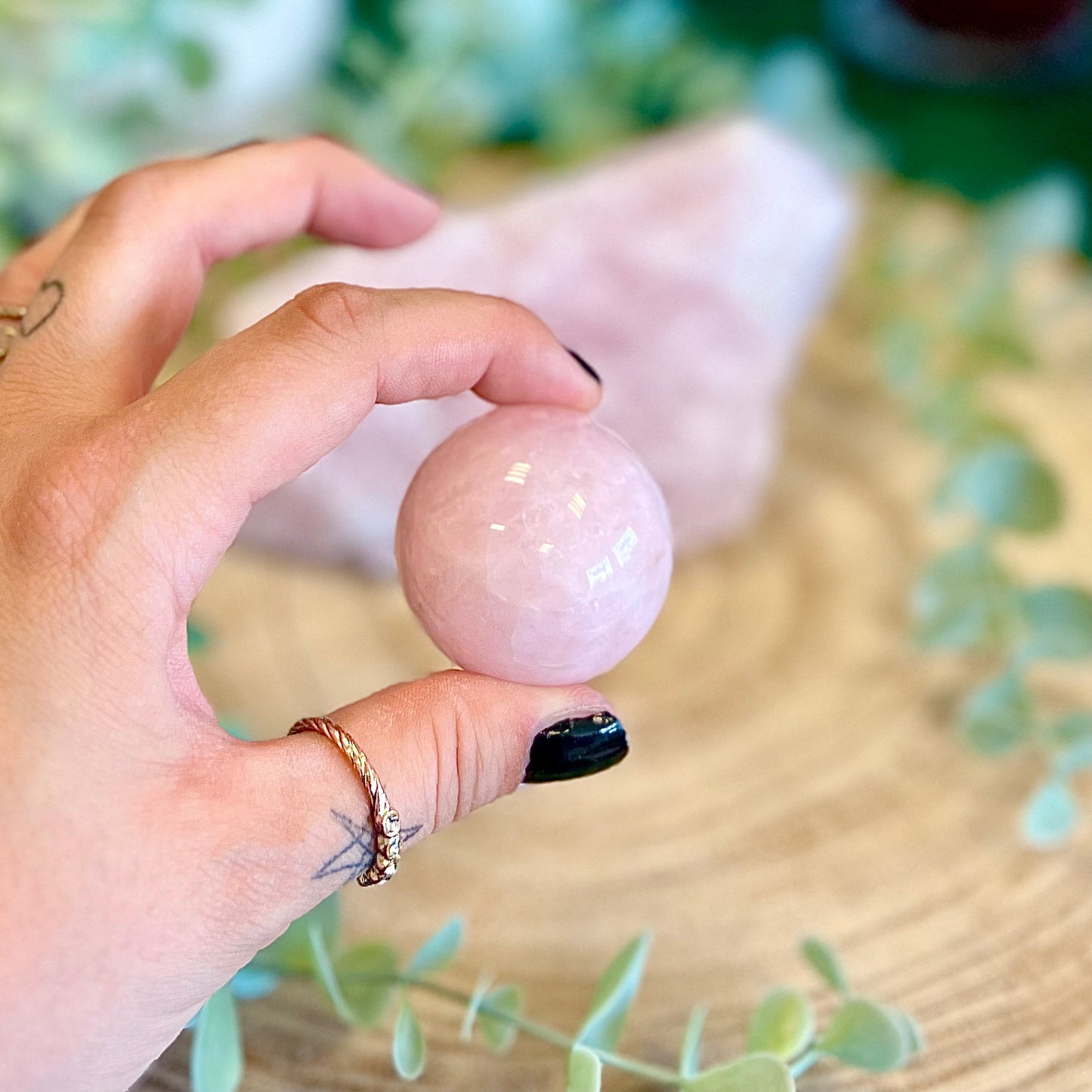 ROSE QUARTZ tumbled stone