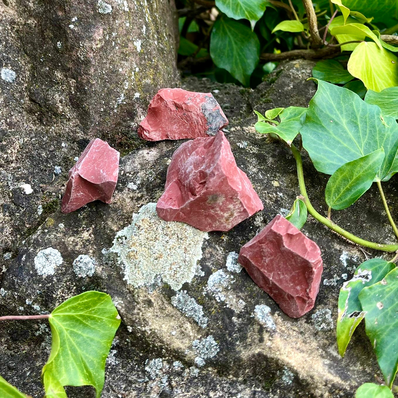 RED JASPER rough stone
